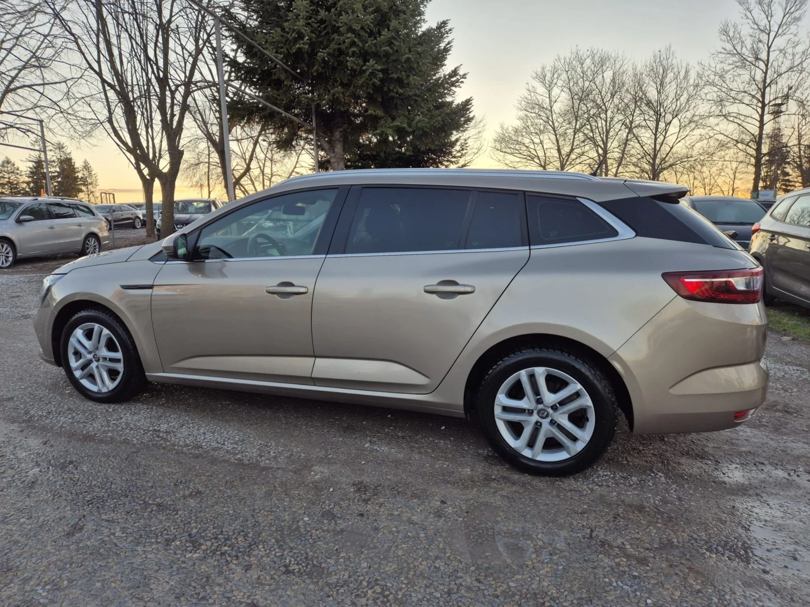 Renault Megane 1.5dCi-Navi | Mobile.bg � ����������� 4