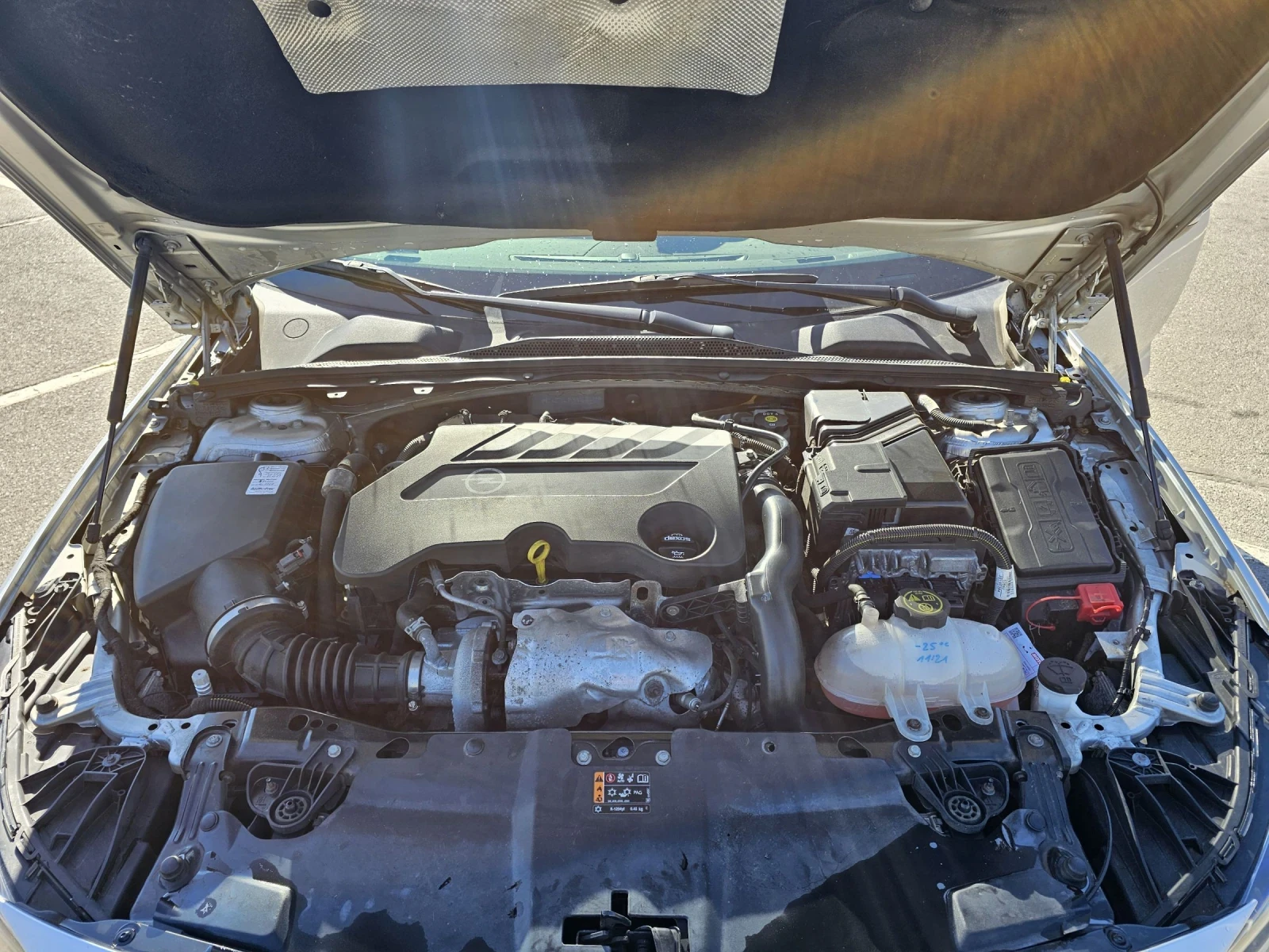 Opel Insignia 2.0D 170, снимка 13 - Автомобили и джипове - 53514219