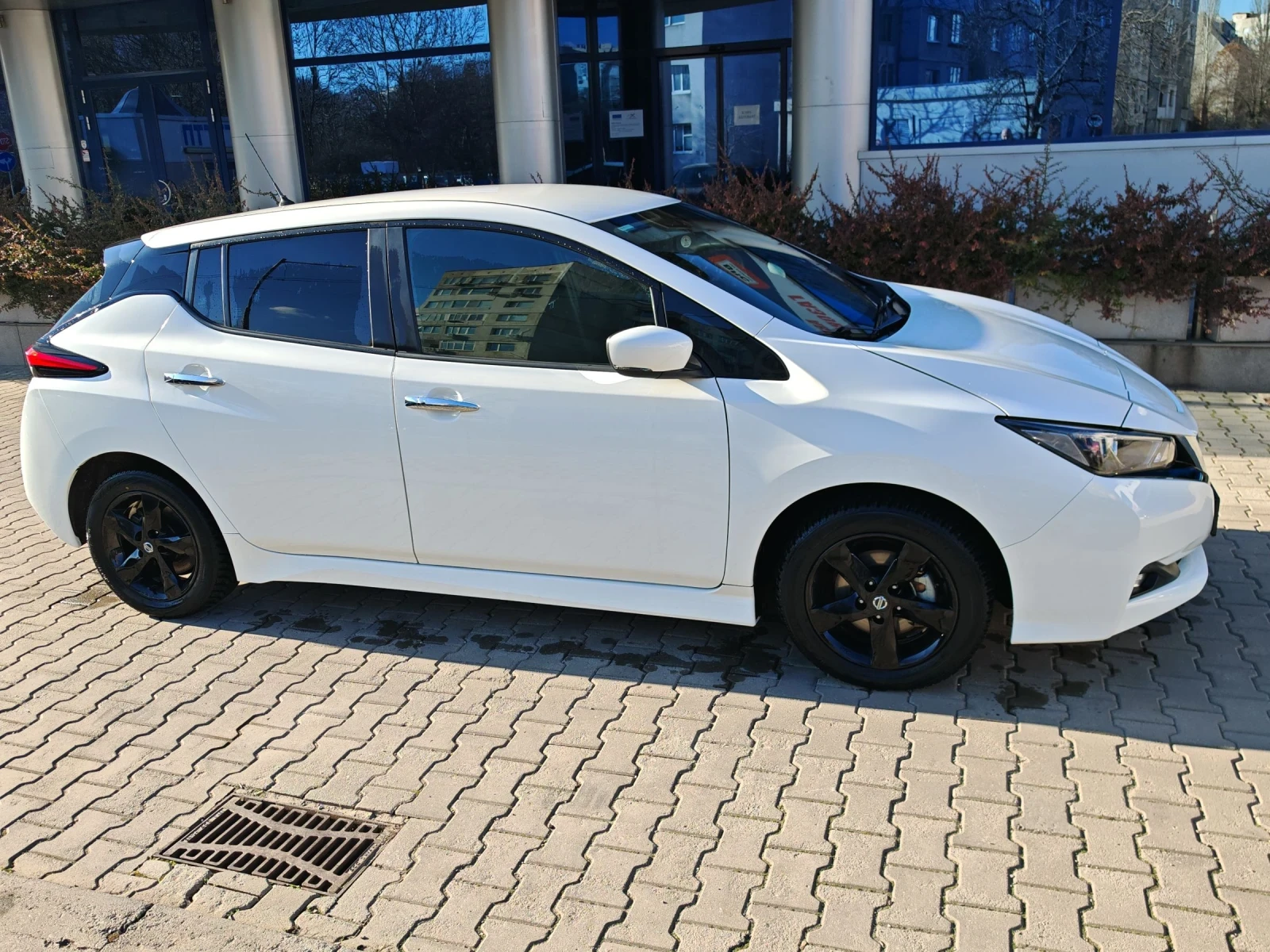 Nissan Leaf  | Mobile.bg � ����������� 4