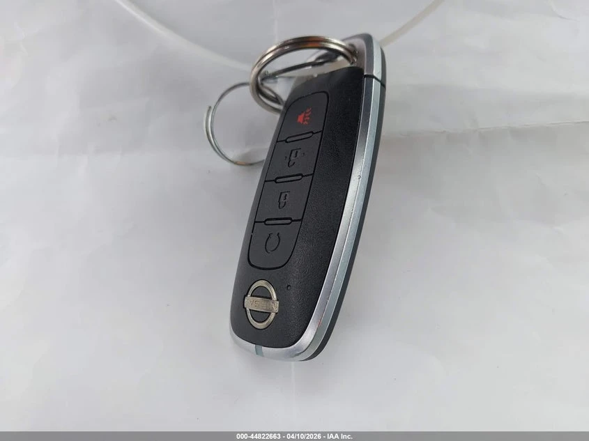 Nissan Micra 1.6L I-4 DOHC, VVT, 122HP Front Wheel Drive | Mobile.bg � ����������� 11