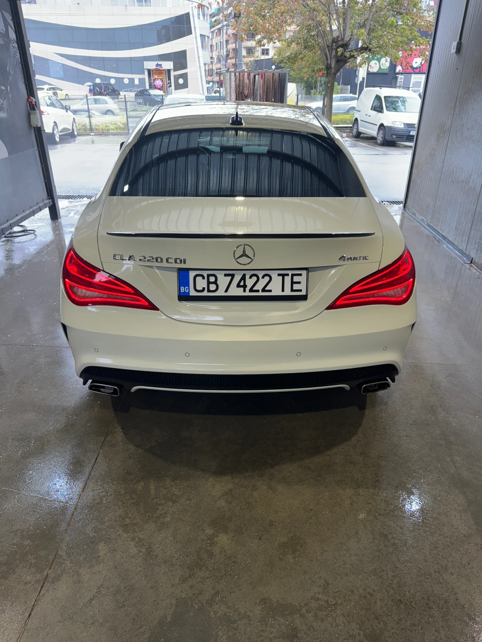 Mercedes-Benz CLA 220 4Matic, снимка 7 - Автомобили и джипове - 54379438