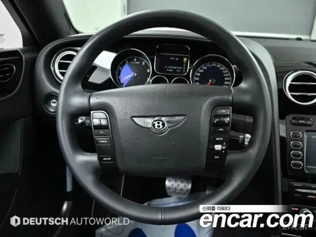 Bentley Flying Spur * 6.0* V12* КОЖА* ПОДГРЕВ* ОБДУХВАНЕ* ПАНОРАМА* , снимка 12 - Автомобили и джипове - 54554330