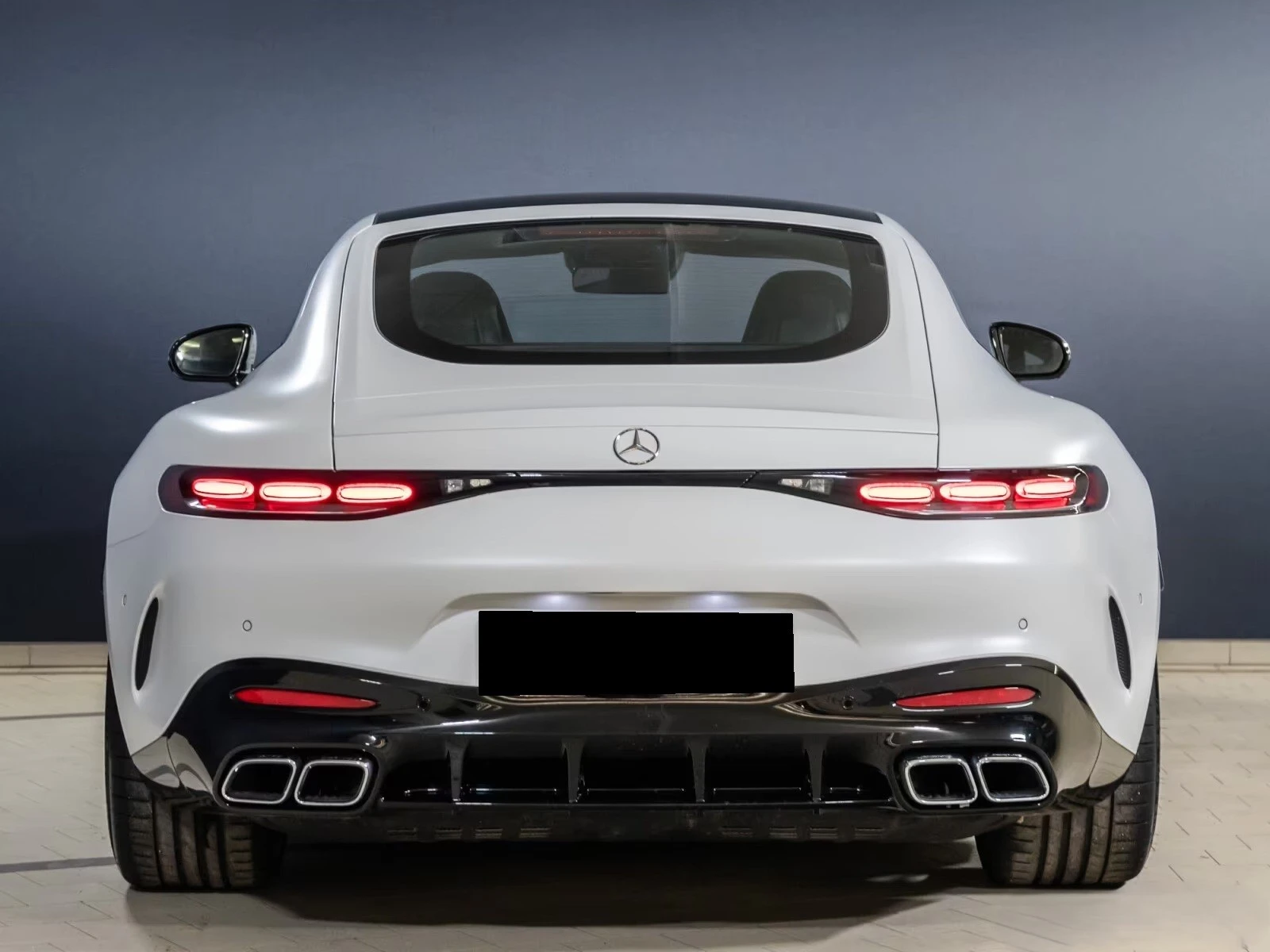 Mercedes-Benz AMG GT 63 / 4 MATIC / BURM / HUD / 360 / PANO / LIFT / , снимка 4 - Автомобили и джипове - 55098790