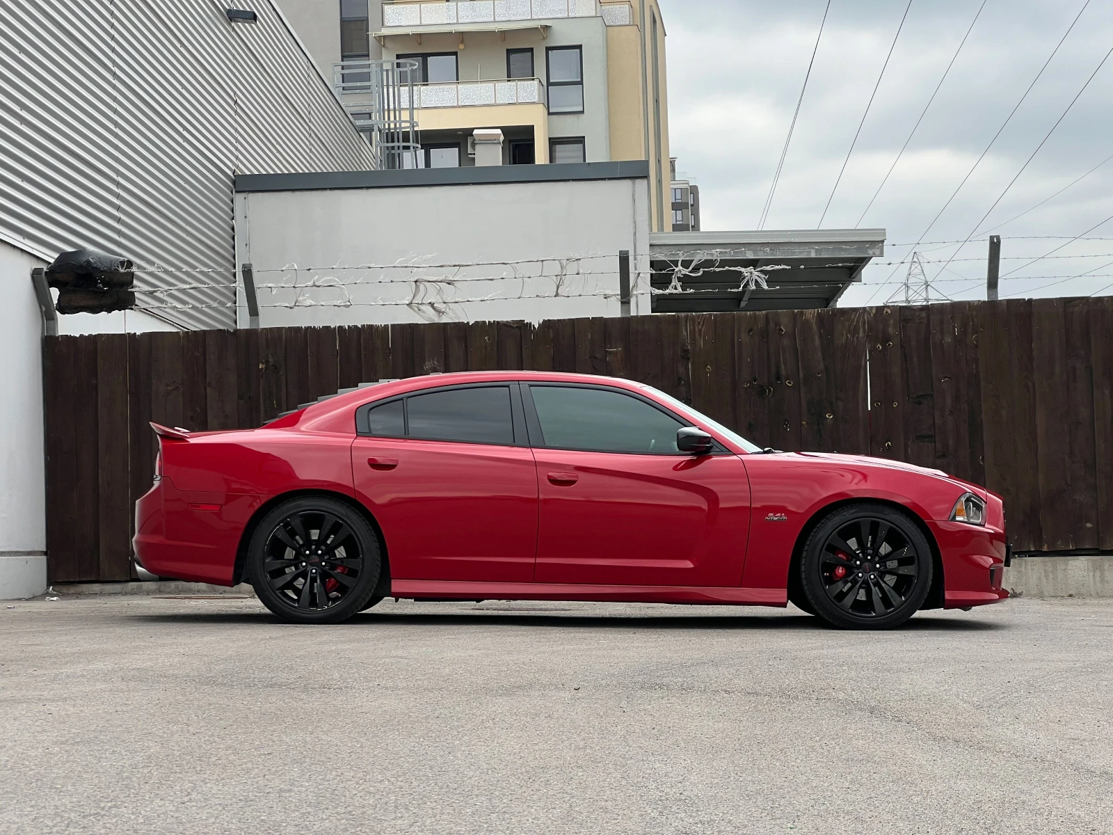 Dodge Charger 6.4 V8 HEMI SRT8, снимка 4 - Автомобили и джипове - 55330708