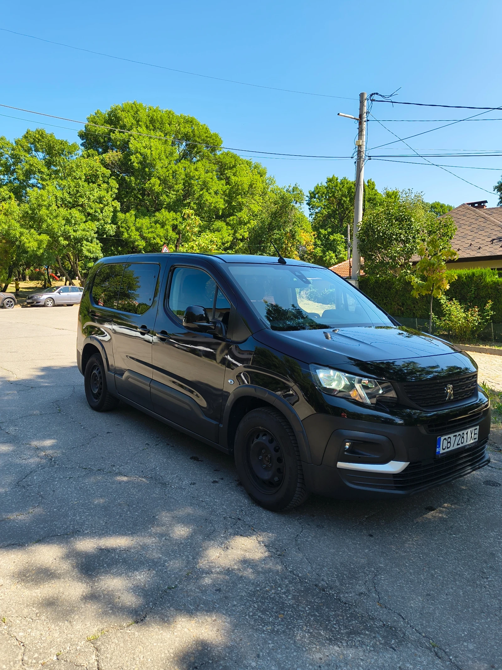Peugeot Rifter, снимка 4 - Автомобили и джипове - 55623930