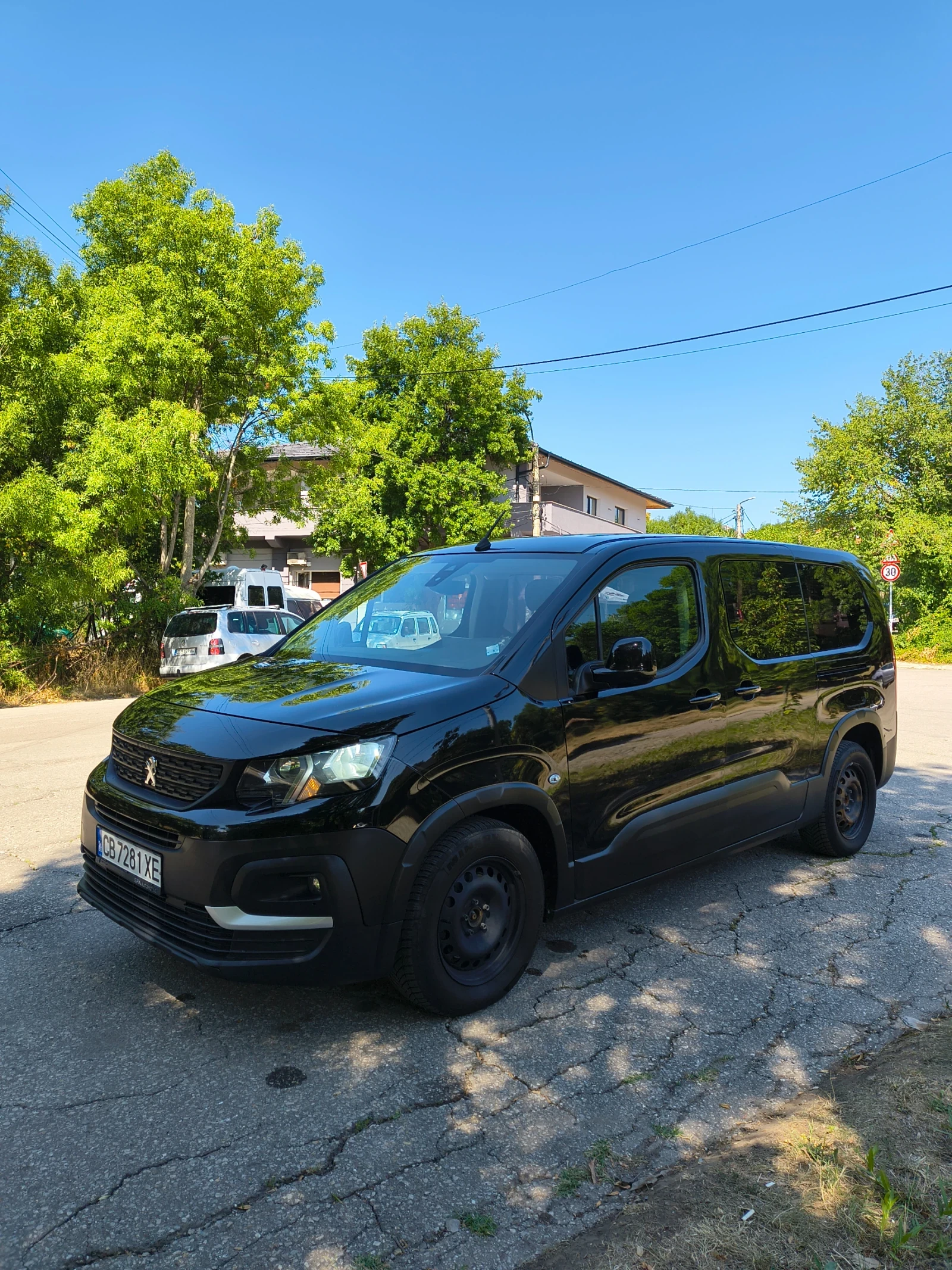 Peugeot Rifter, снимка 2 - Автомобили и джипове - 55623930