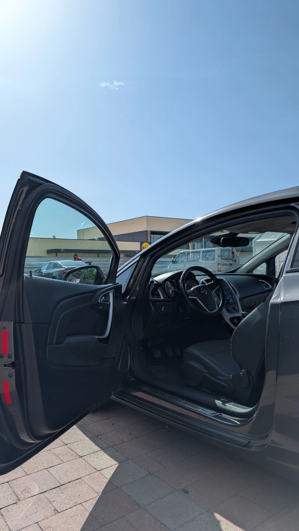 Opel Astra GTC, снимка 9 - Автомобили и джипове - 55905549