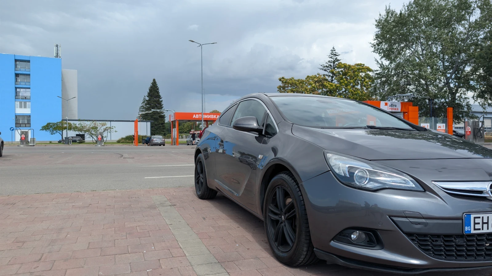 Opel Astra GTC, снимка 8 - Автомобили и джипове - 55905549