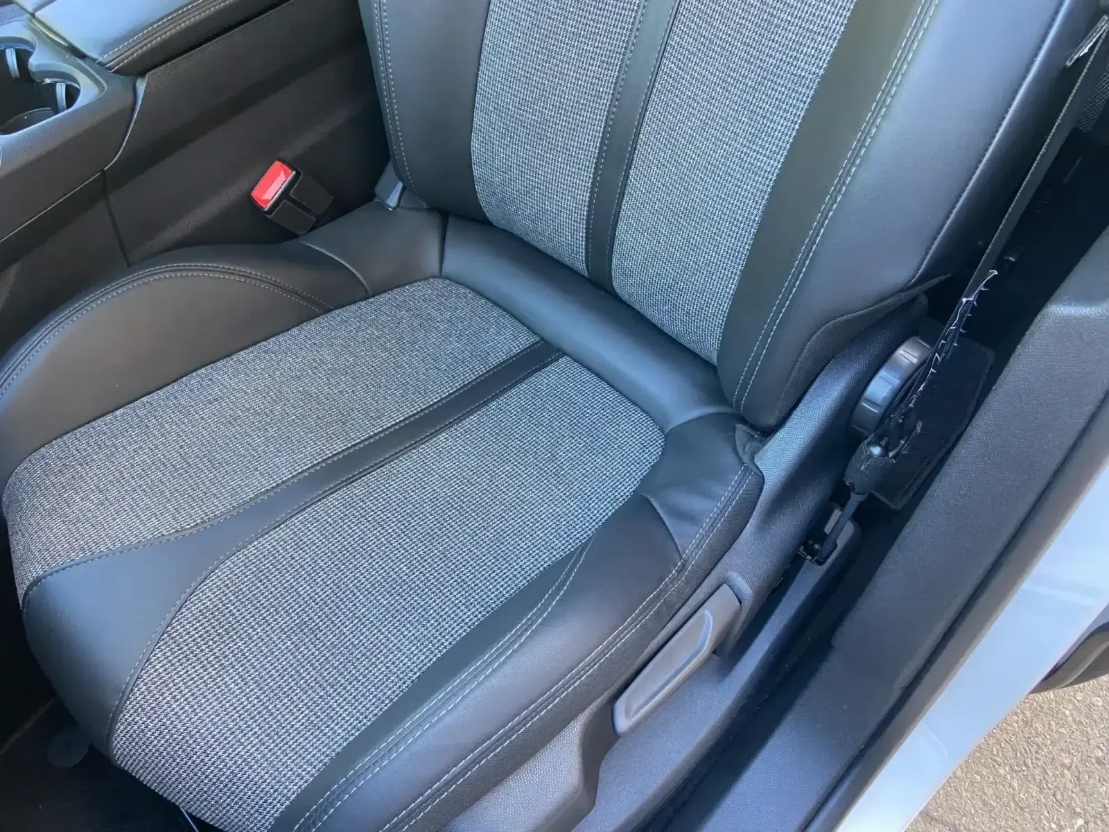 Peugeot 5008 Premium 6+ 1, снимка 6 - Автомобили и джипове - 55952591