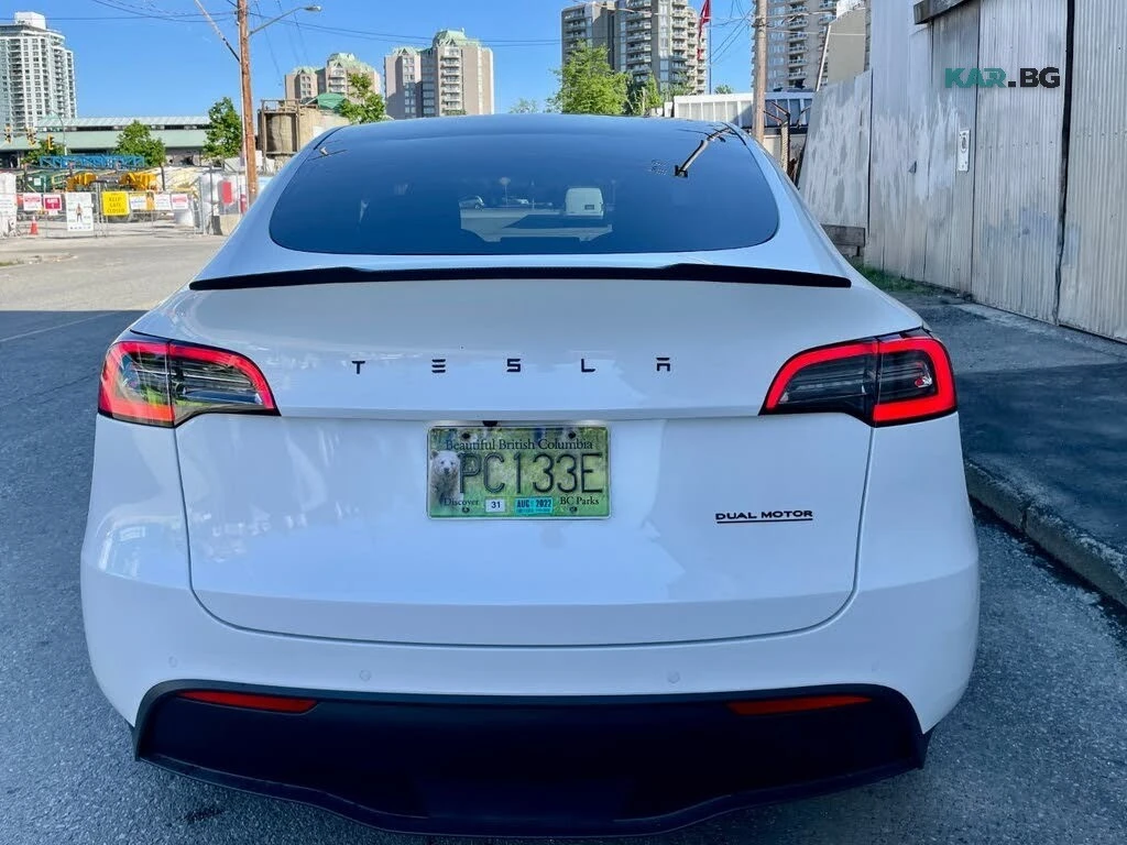 Tesla Model Y Standard Range* , снимка 12 - Автомобили и джипове - 56017307