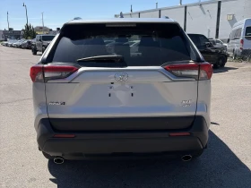 Toyota Rav4 XLE AWD * ПАНОРАМА * ПОДГРЕВИ * Keyless * CARFAX , снимка 5