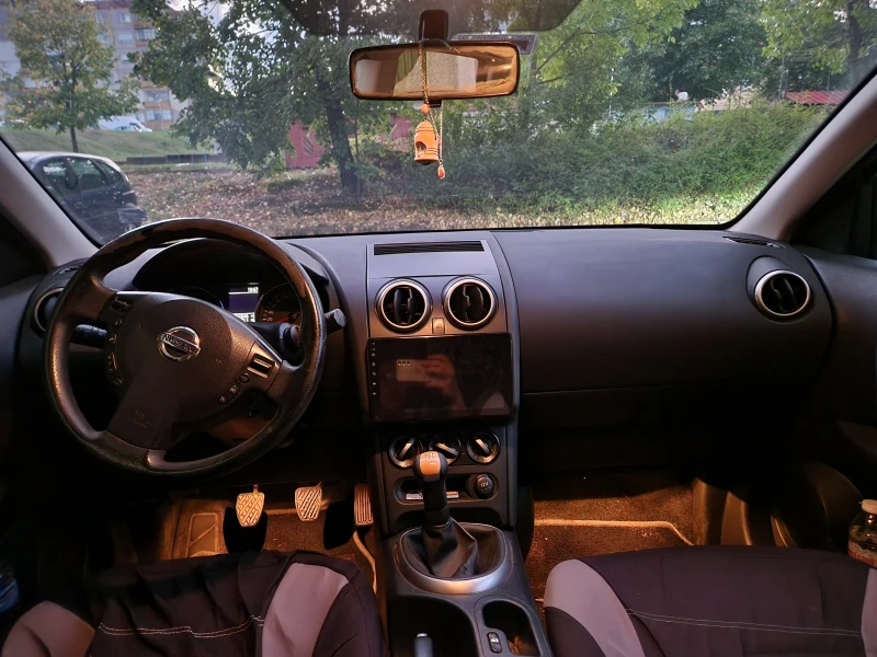 Nissan Qashqai, снимка 2 - Автомобили и джипове - 52457265
