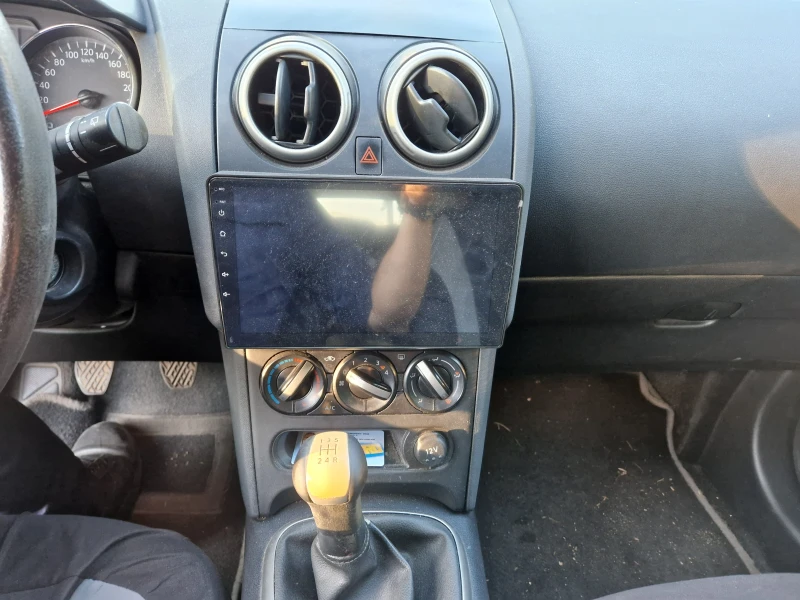 Nissan Qashqai, снимка 7 - Автомобили и джипове - 52457265