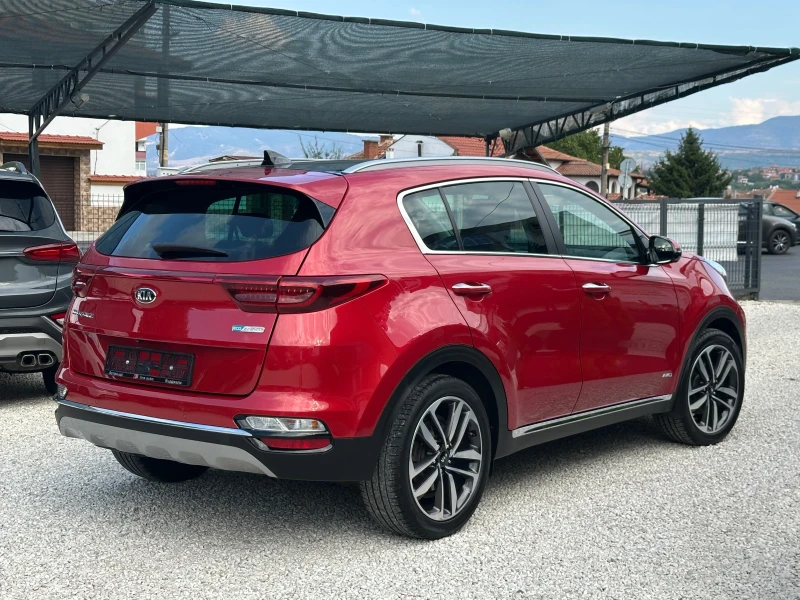 Kia Sportage Platinum* 4WD* 360-камера* Панорама* Full LED * , снимка 4 - Автомобили и джипове - 51690261
