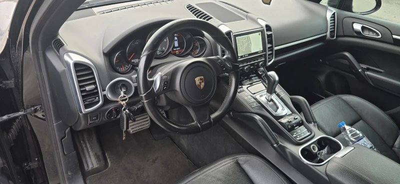 Porsche Cayenne 4.2 TDI лизинг, снимка 9 - Автомобили и джипове - 52444191
