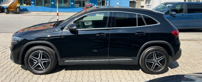 Mercedes-Benz EQA 250  AMG Line, снимка 5 - Автомобили и джипове - 52494183