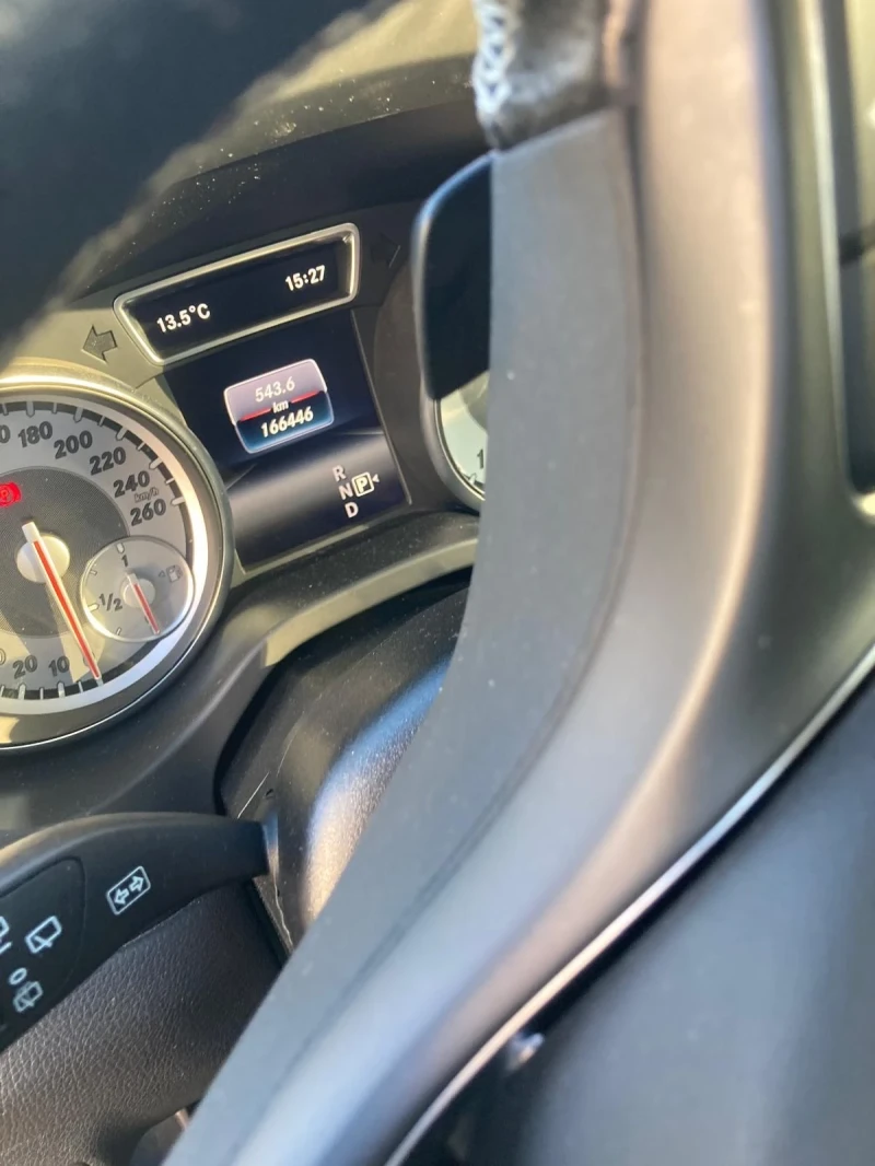 Mercedes-Benz GLA 200 200cdi , снимка 17 - Автомобили и джипове - 52992262