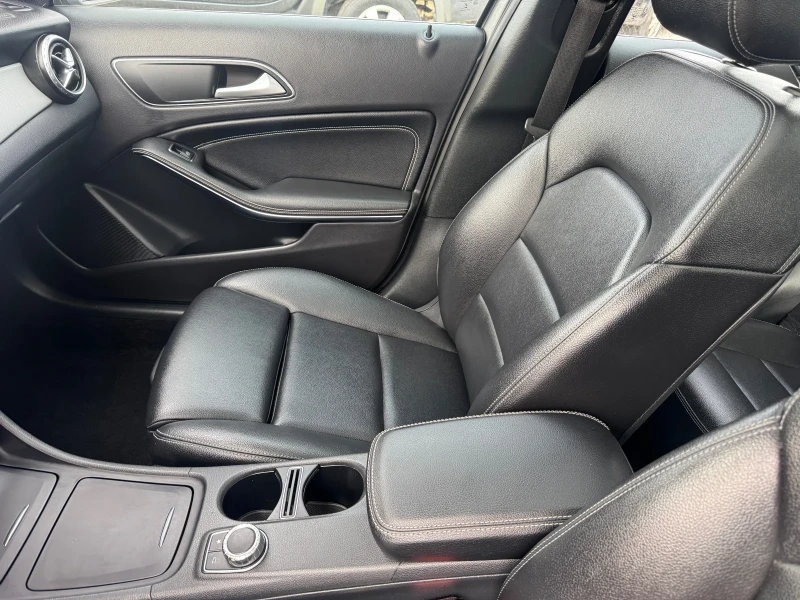 Mercedes-Benz GLA 200 200cdi , снимка 12 - Автомобили и джипове - 52992262