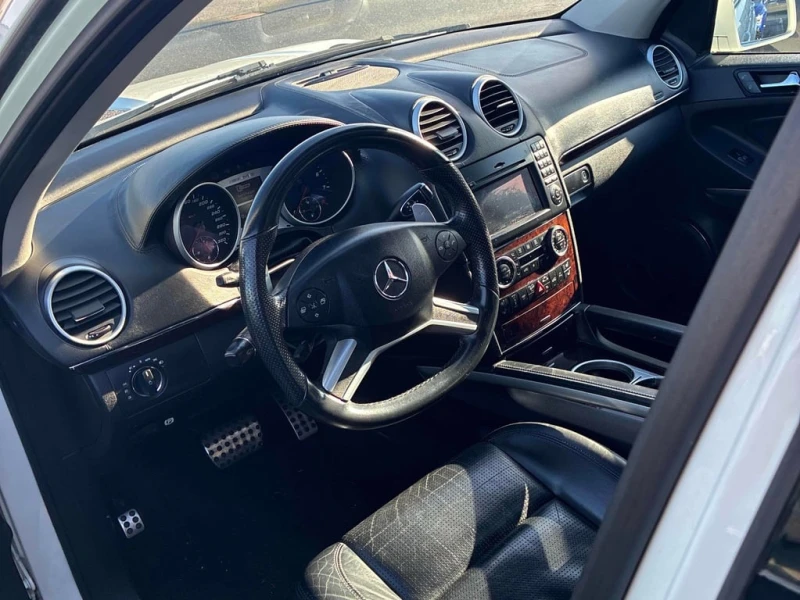 Mercedes-Benz ML 63 AMG * CARFAX * ЦЕНА ДО БГ, снимка 5 - Автомобили и джипове - 53175408