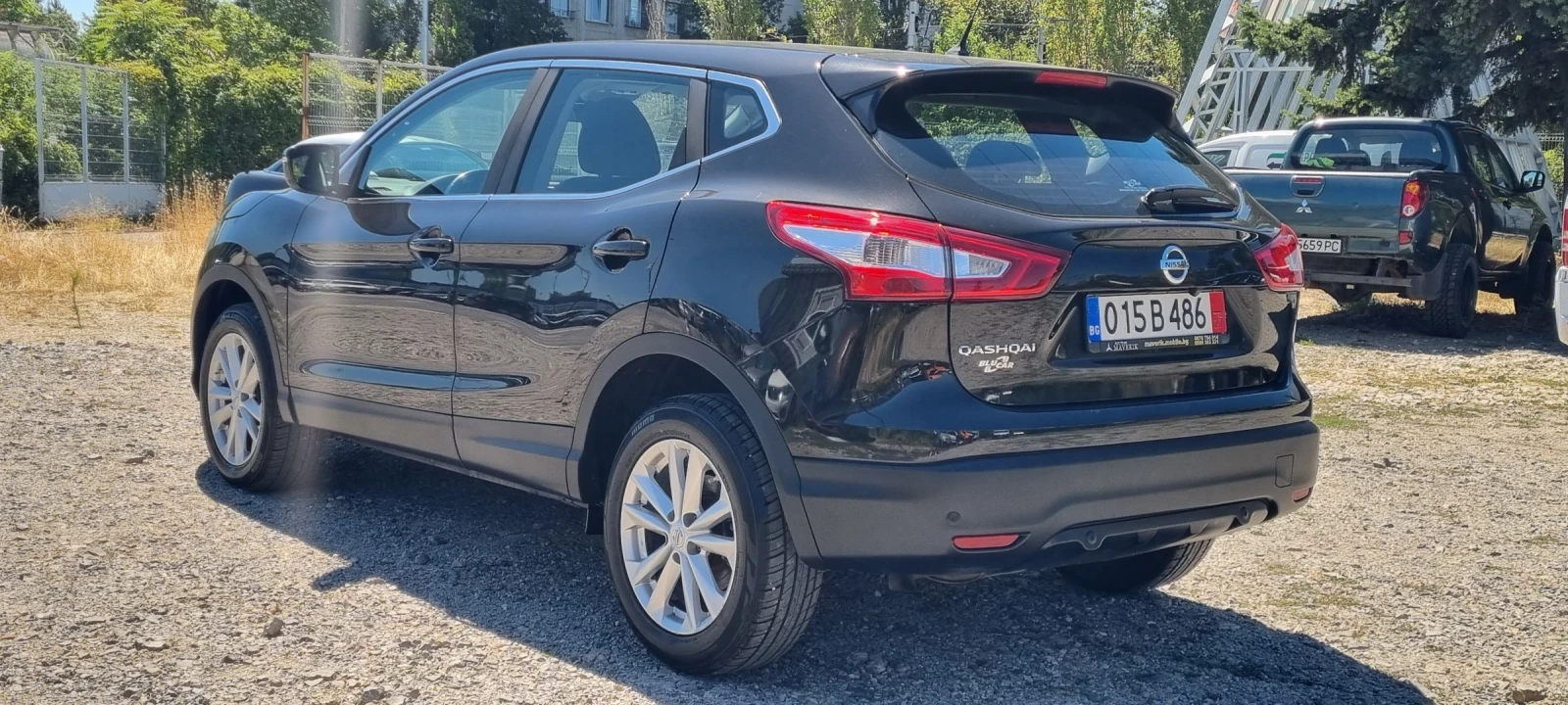 Nissan Qashqai 1.2i 115k.c UNIKAT ITALIA EURO 6B  - изображение 6