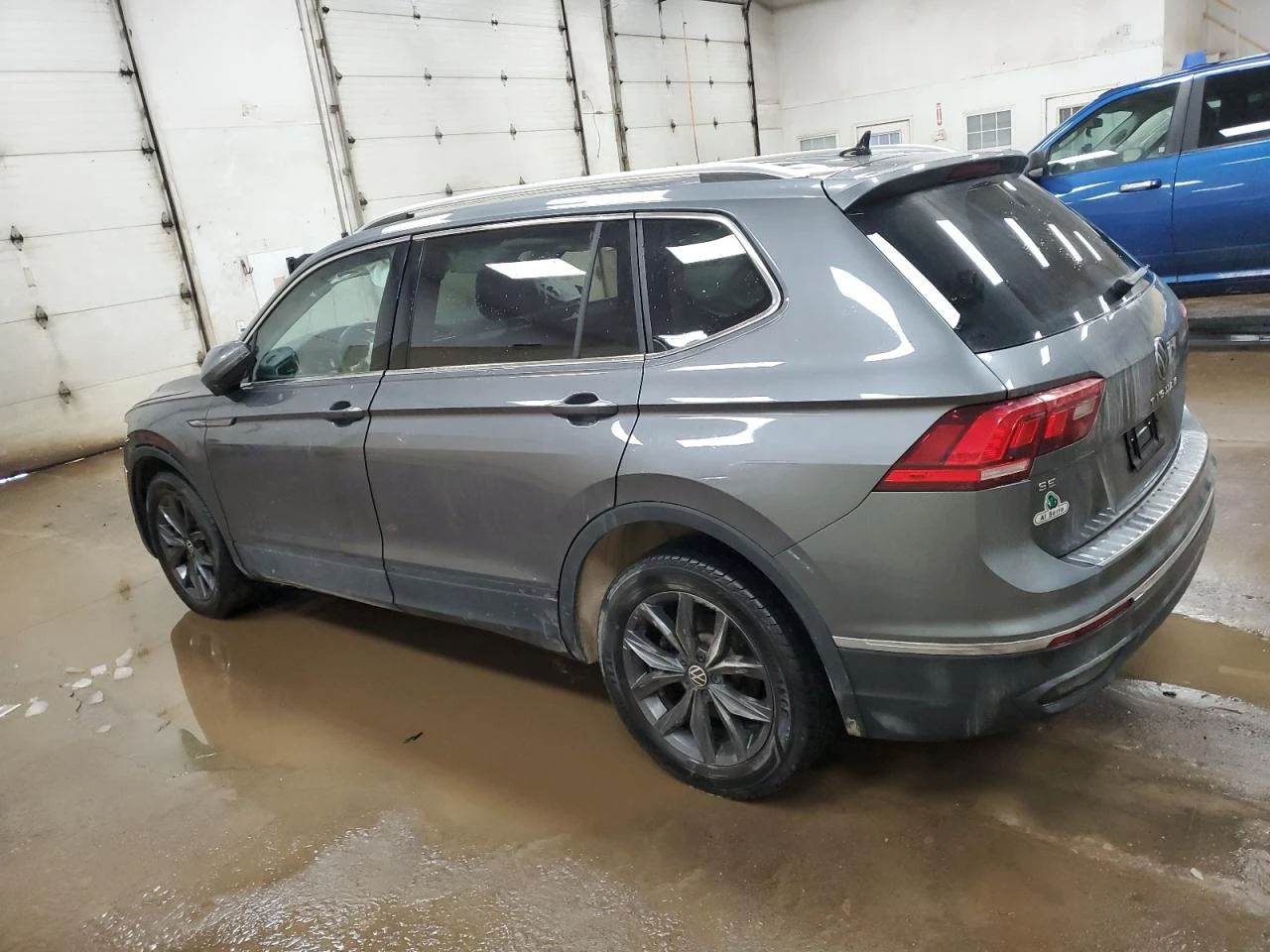 VW Tiguan SE/КОЖА/ПАНО/КЛИП/КРАЙНА ЦЕНА ДО СОФИЯ! - изображение 2