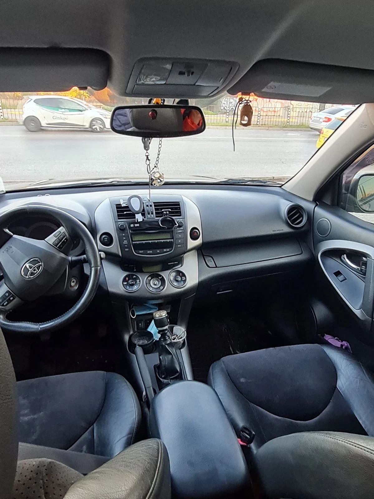 Toyota Rav4  - изображение 2