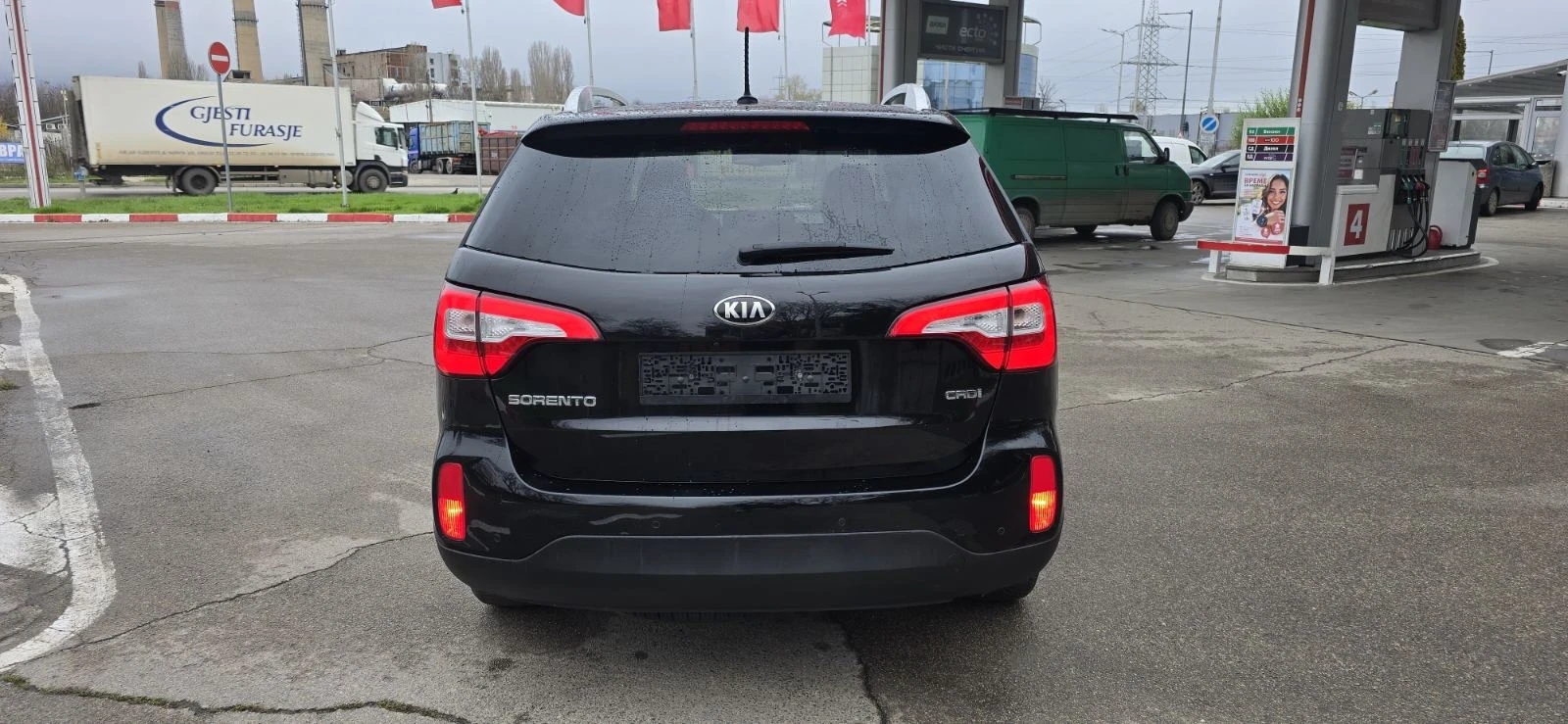 Kia Sorento 4Х4-АВТОМАТ-НАВИ-КОЖА-УНИКАТ - изображение 4