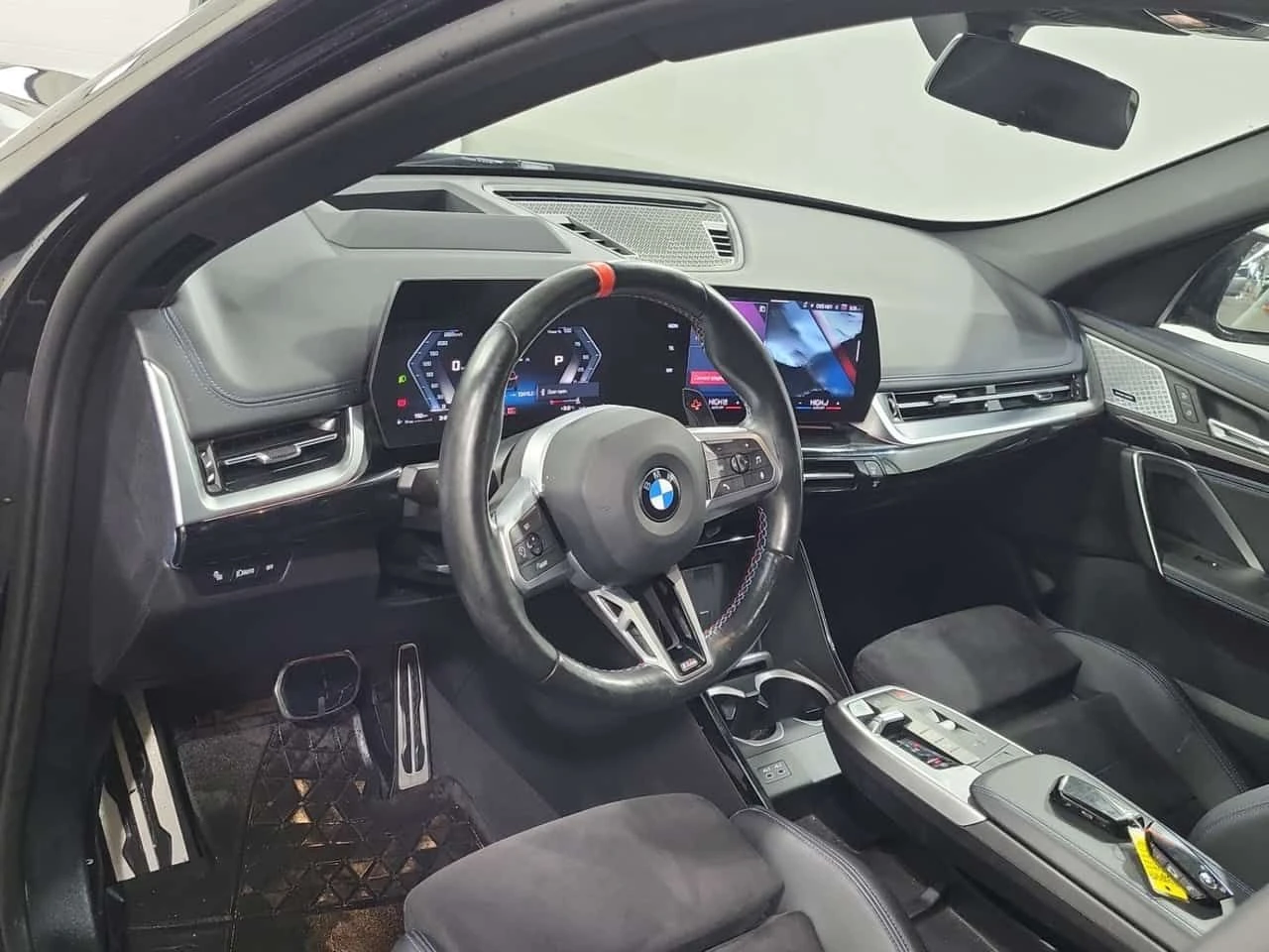 BMW X1 M35I XDRIVE| BOWERS&WILKINS| ALCANTARA| 360 | HUD | Mobile.bg � ����������� 11