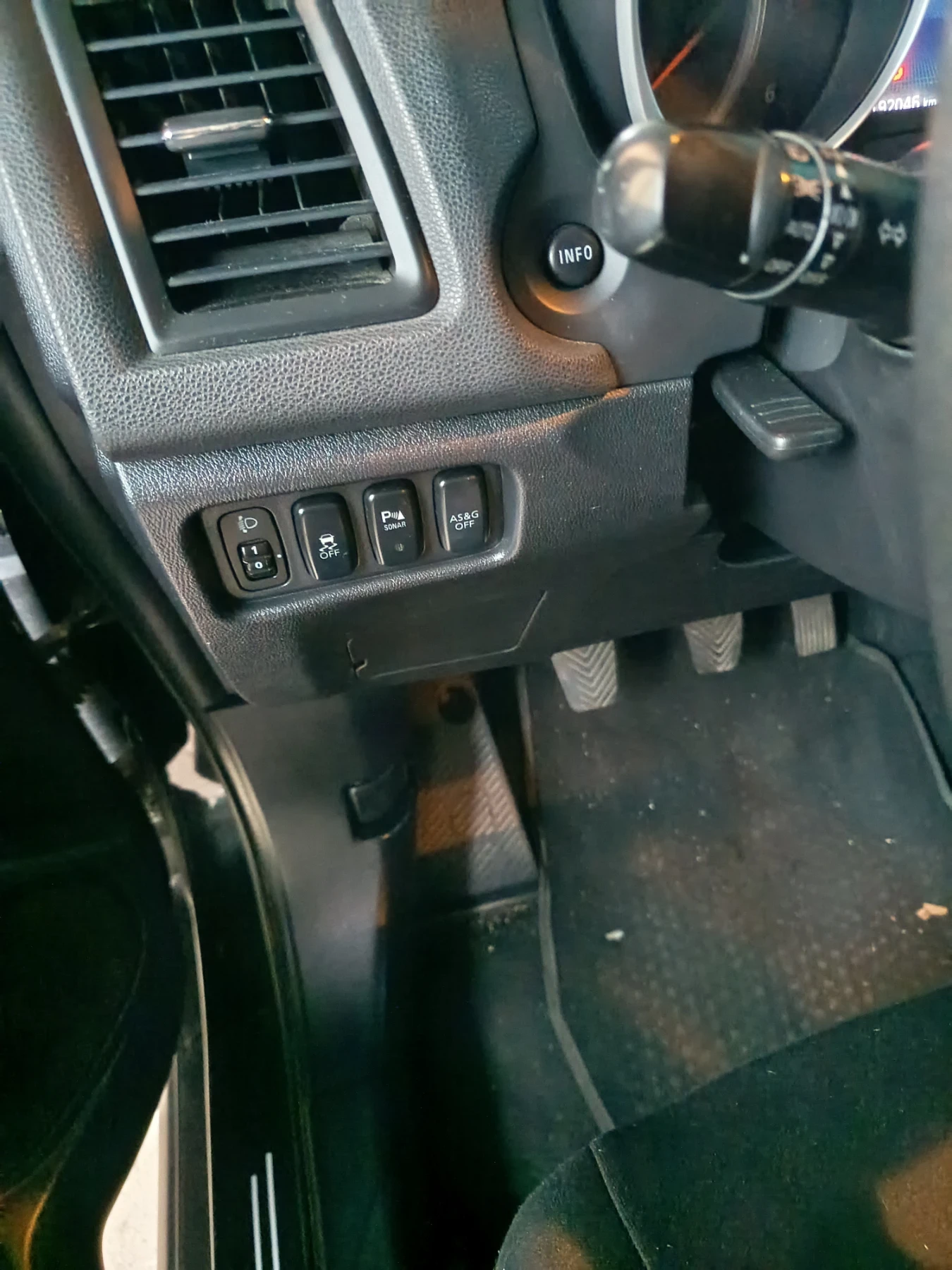 Mitsubishi ASX, снимка 10 - Автомобили и джипове - 54372449