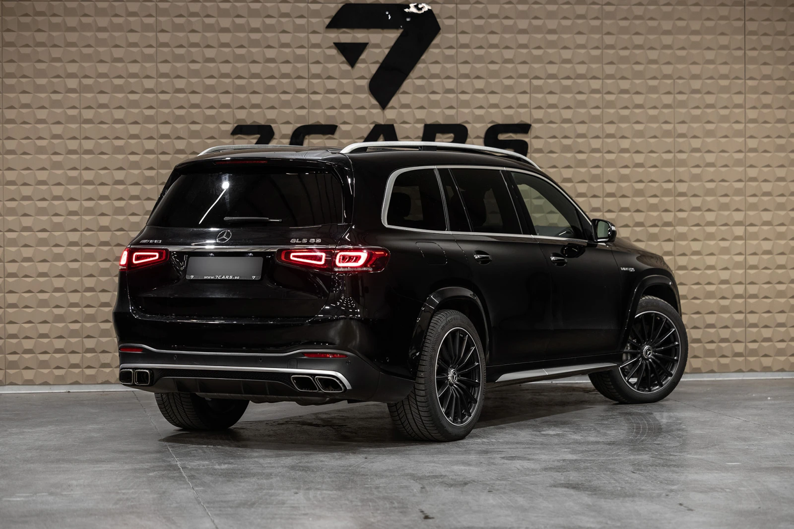 Mercedes-Benz GLS 63 AMG * Burmester * Панорама * Въздушно окачване * , снимка 6 - Автомобили и джипове - 54816622