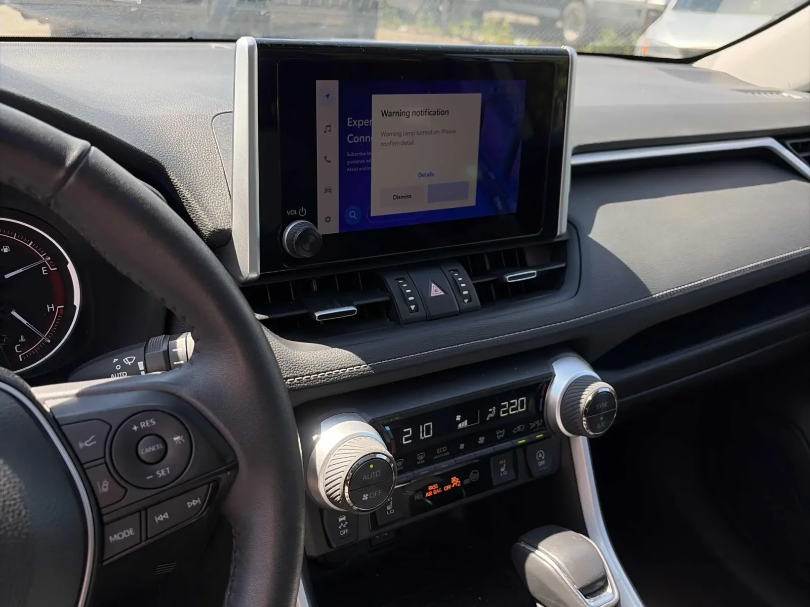 Toyota Rav4 XLE AWD * ПАНОРАМА * ПОДГРЕВИ * Keyless * CARFAX , снимка 10 - Автомобили и джипове - 54942525