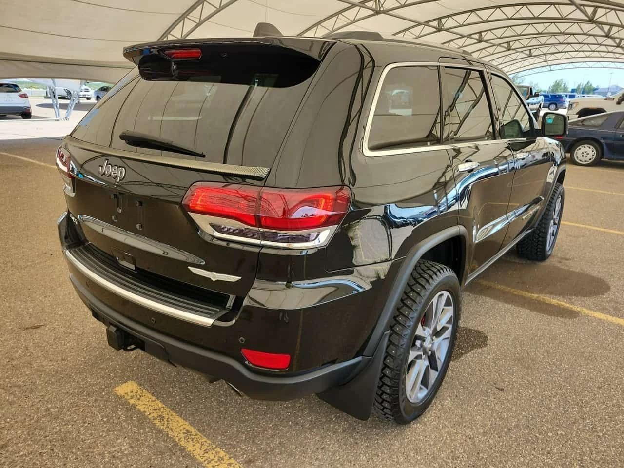 Jeep Grand cherokee * LIMITED * АВТОКРЕДИТ БЕЗ ПЪРВОНАЧАЛНА ВНОСКА* , снимка 3 - Автомобили и джипове - 55244204