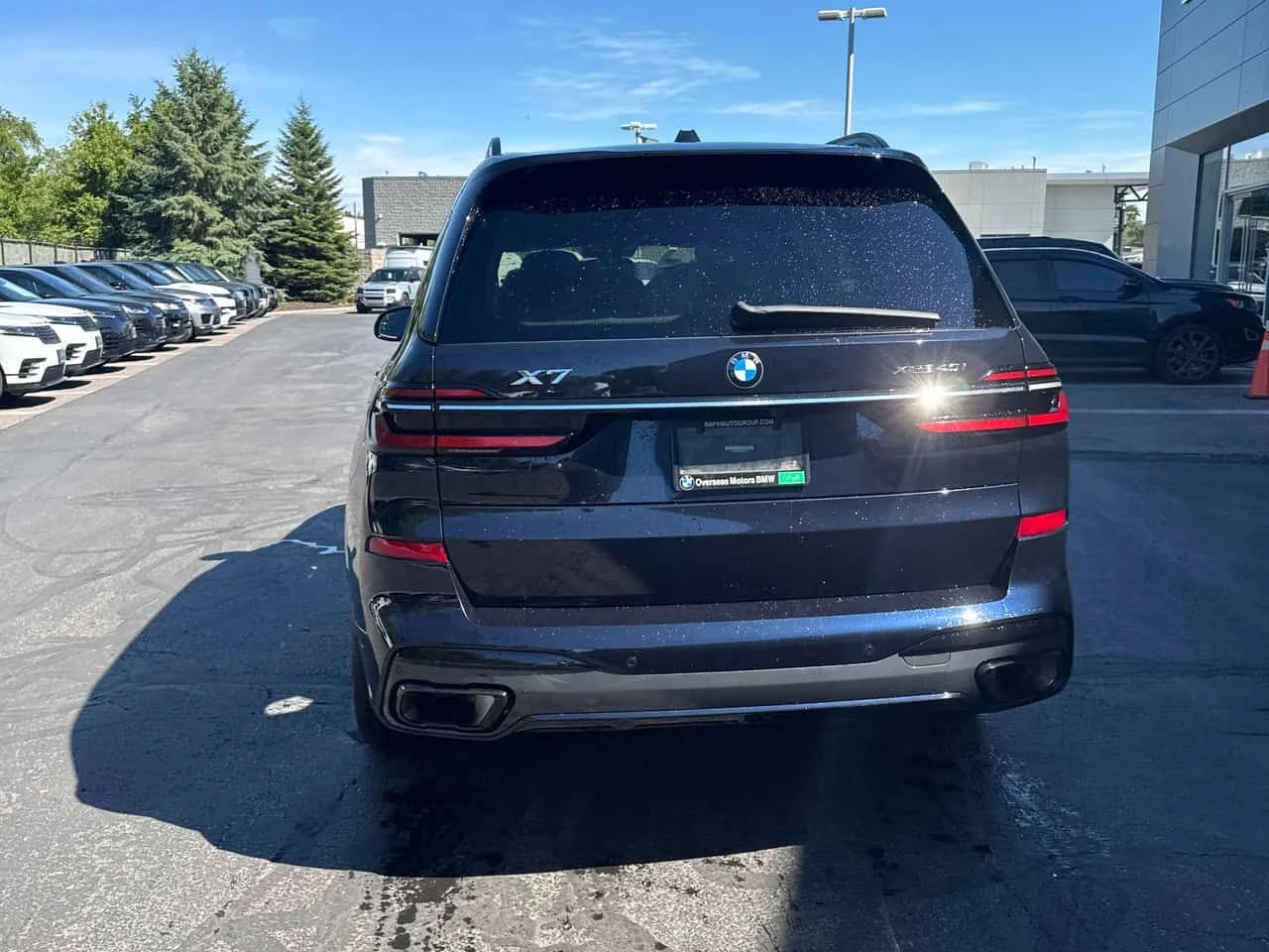 BMW X7 | xDrive40i | CARFAX | БЕЗ ПЪРВОНАЧАЛНА ВНОСКА, снимка 4 - Автомобили и джипове - 55264660