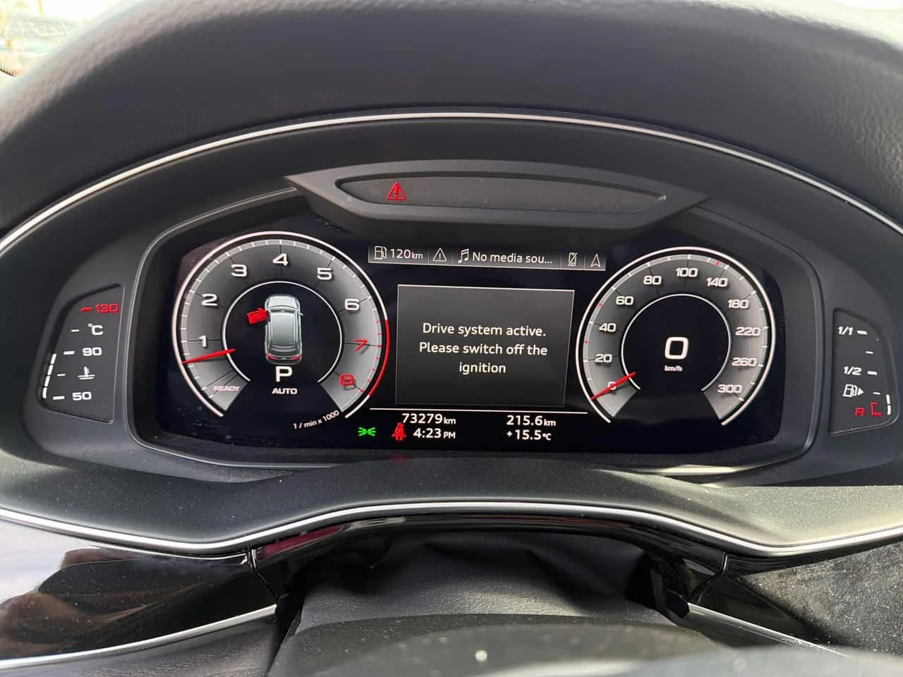 Audi Q7 * Komfort * CARFAX * ЦЕНА ДО БГ, снимка 10 - Автомобили и джипове - 55327799