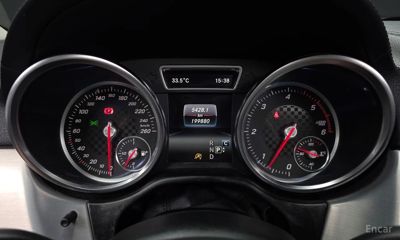 Mercedes-Benz GLE 350 4MATIC* COUPE* HARMAN* 360 КАМЕРИ* КРАЙНА ЦЕНА, снимка 12 - Автомобили и джипове - 55534491