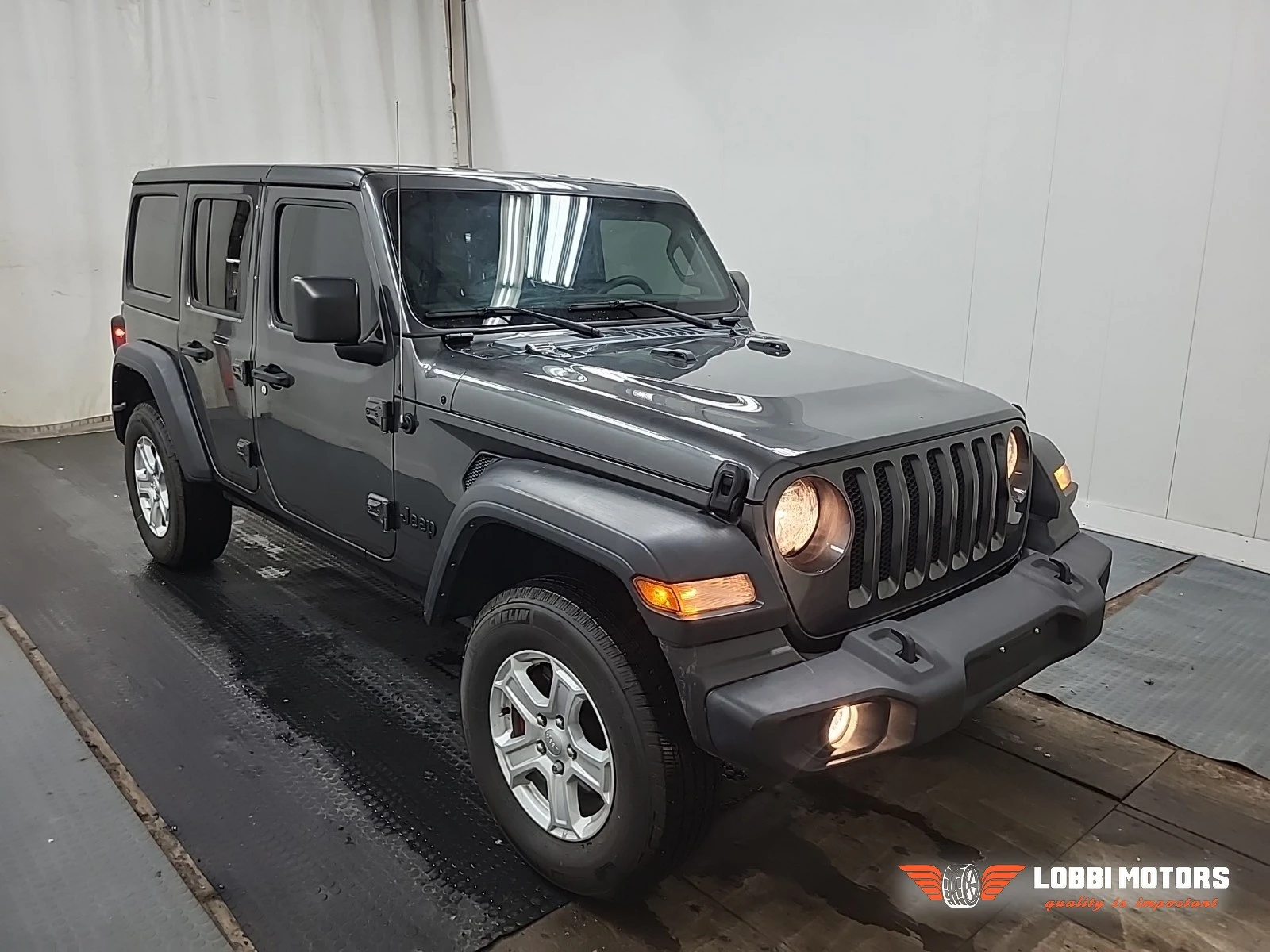Jeep Wrangler, снимка 2 - Автомобили и джипове - 55928320