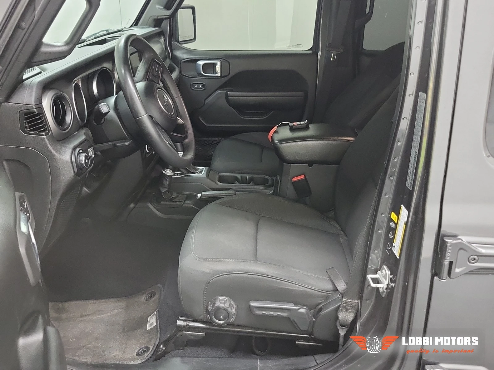 Jeep Wrangler, снимка 5 - Автомобили и джипове - 55928320