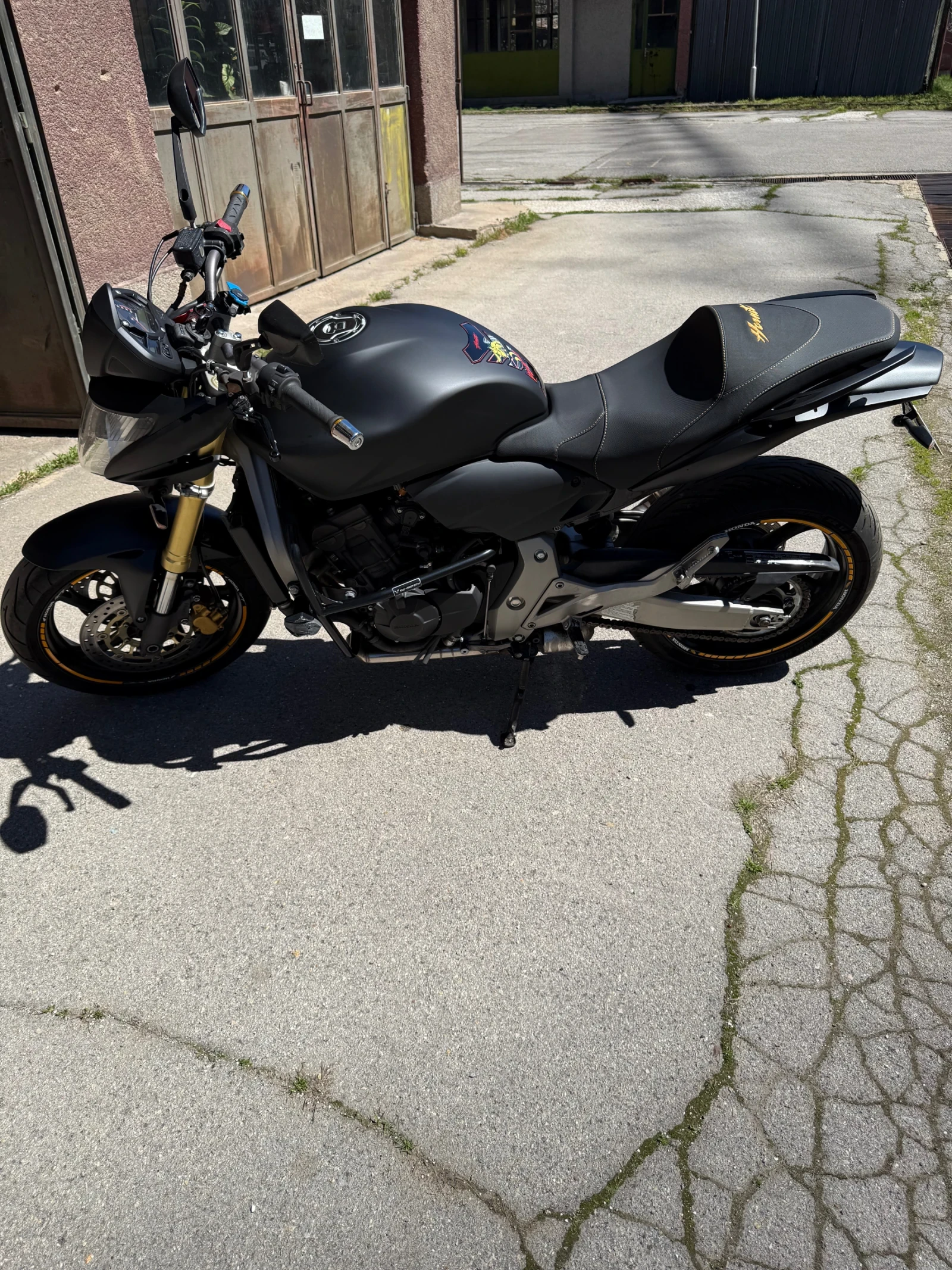 Honda Hornet 600i, снимка 3 - Мотоциклети и мототехника - 54109865