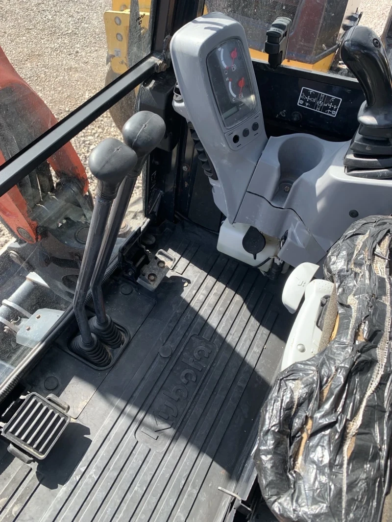 Багер Kubota U27-4, снимка 9 - Индустриална техника - 51616352