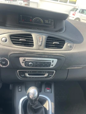 Renault Scenic 1.2 бензин, снимка 9