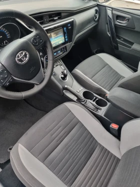 Toyota Auris Hybrid, снимка 6