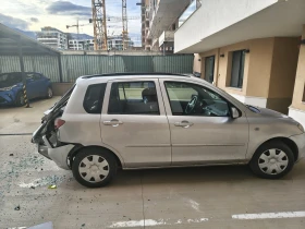 Mazda 2 - 450 € / 880.12 лв. - 77192337 3