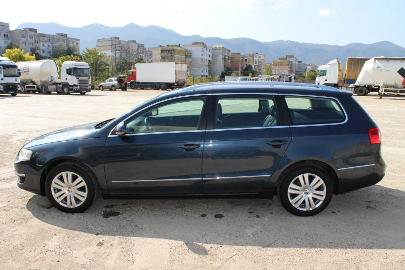 VW Passat 2.0TDI РЪЧКА, снимка 9 - Автомобили и джипове - 47403493