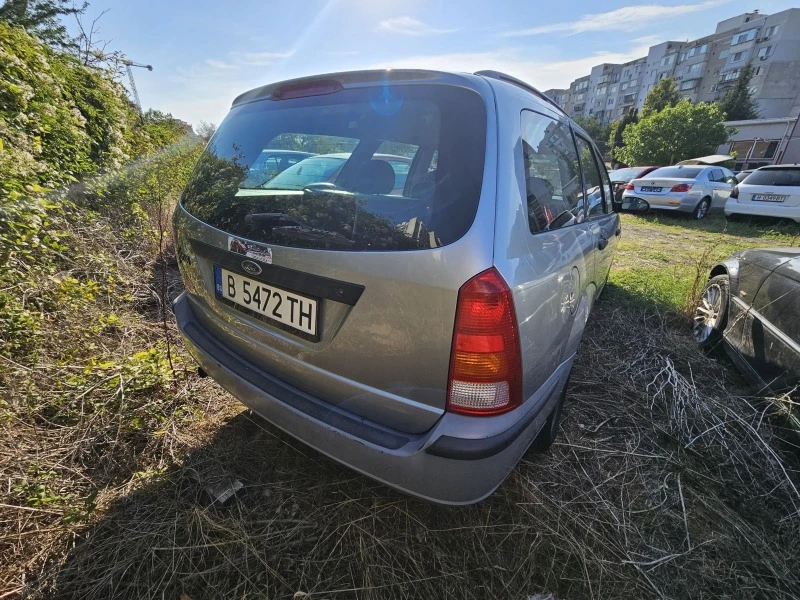 Ford Focus 1.8 i Климатик Germany, снимка 3 - Автомобили и джипове - 46869432