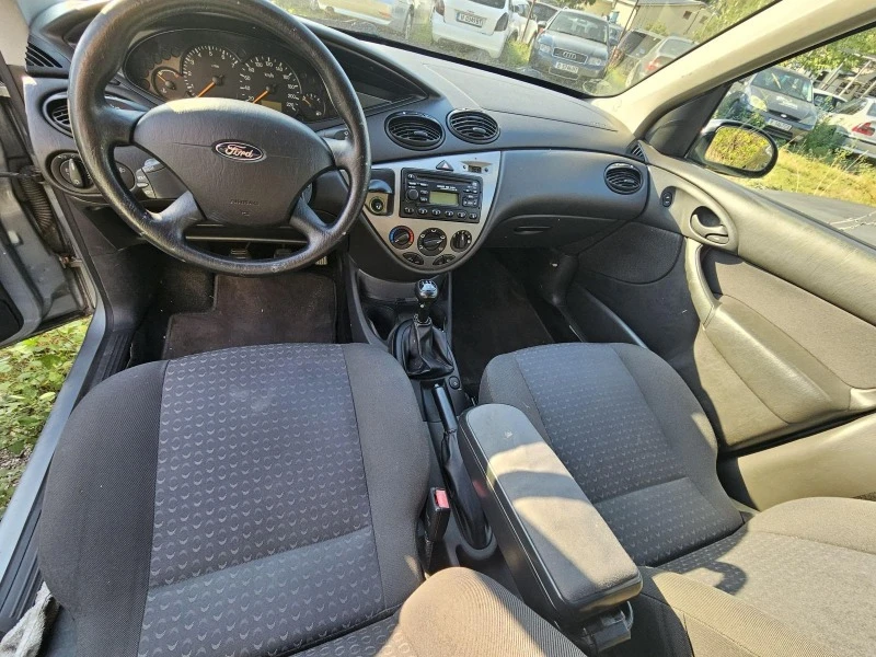 Ford Focus 1.8 i Климатик Germany, снимка 5 - Автомобили и джипове - 46869432