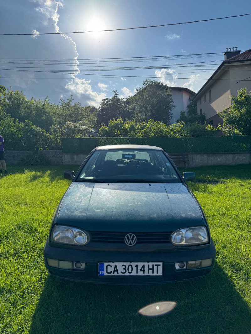 VW Golf, снимка 3 - Автомобили и джипове - 45933660