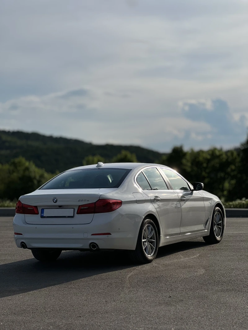 BMW 530E, снимка 3 - Автомобили и джипове - 47294882