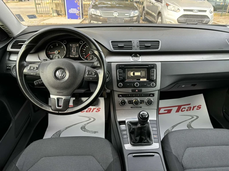 VW Passat, снимка 10 - Автомобили и джипове - 47706444