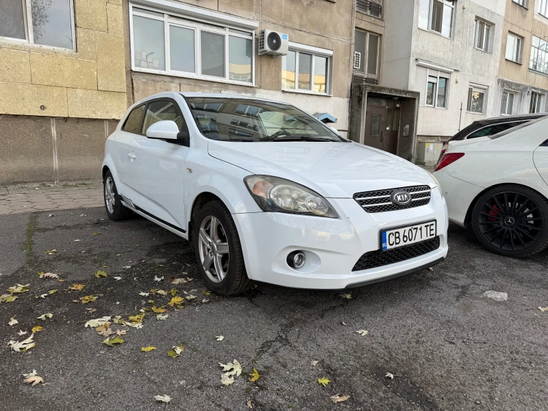 Kia Pro ceed, снимка 1 - Автомобили и джипове - 48071085