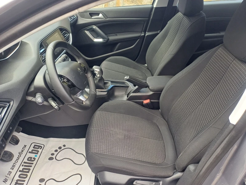 Peugeot 308 1.6Hdi 100кс FACE, снимка 11 - Автомобили и джипове - 52460411